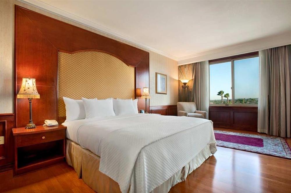 Hilton Los Angeles/San Gabriel Rom bilde