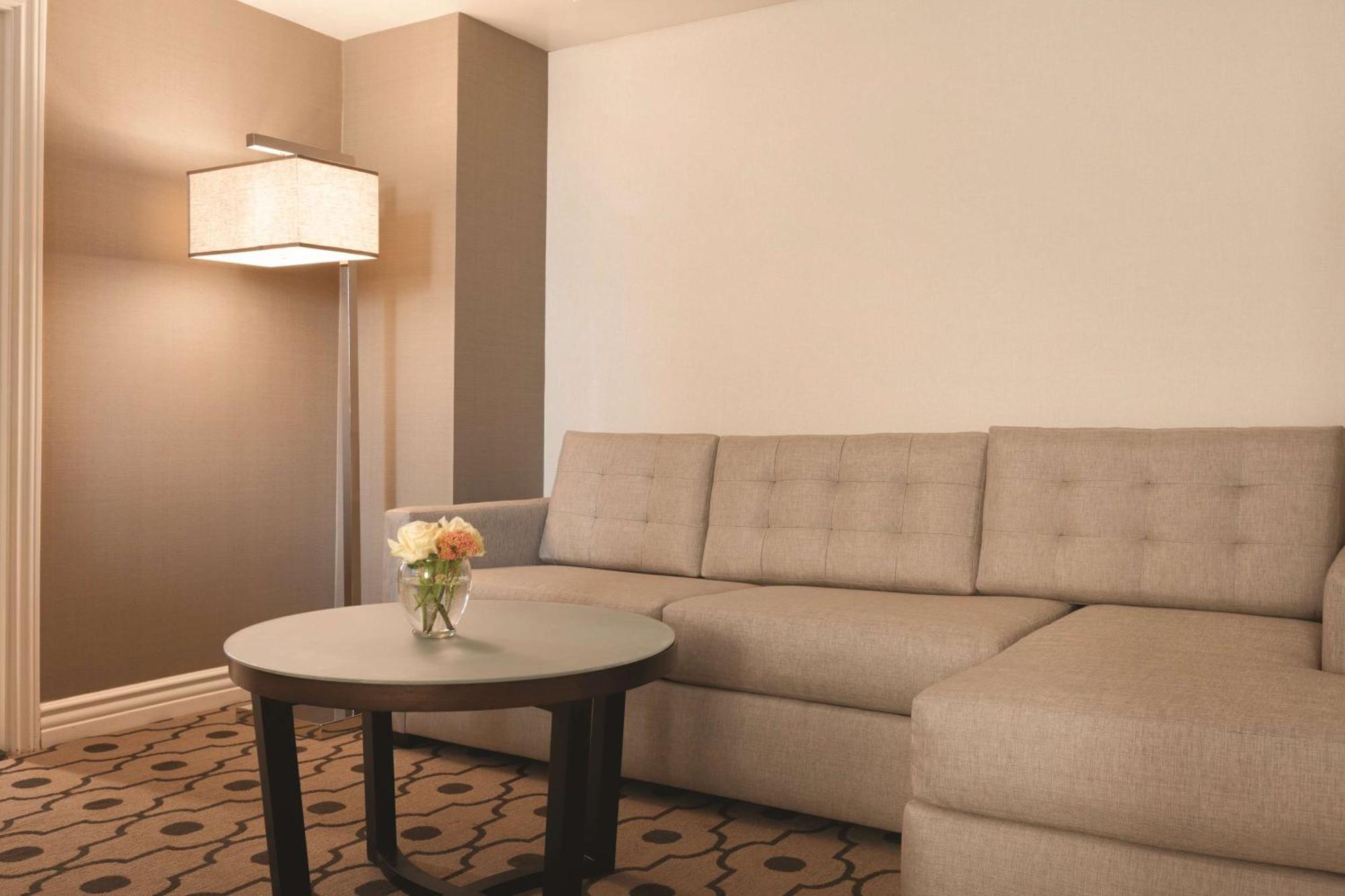 Hilton Los Angeles/San Gabriel Eksteriør bilde